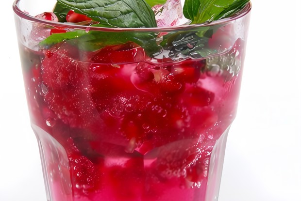 Малиновый коктейль с мятой