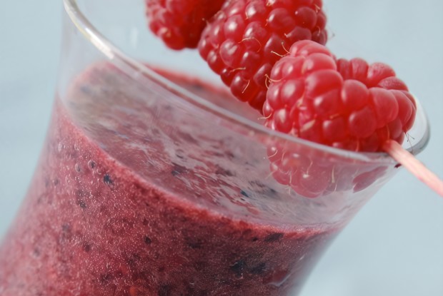 Малиново-ореховый десерт