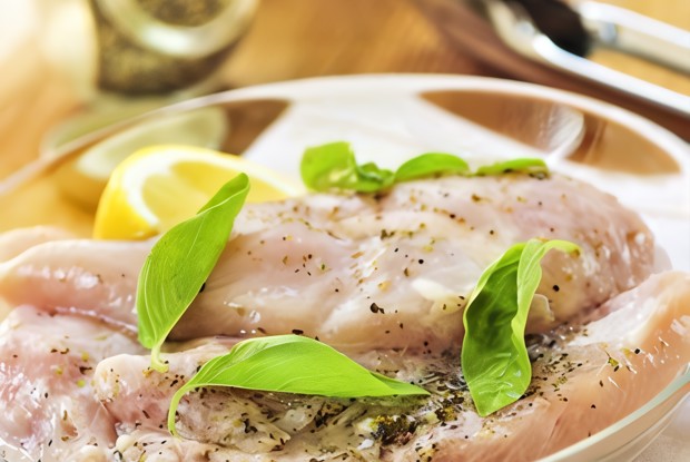 Маринад с розмарином и тимьяном для курицы