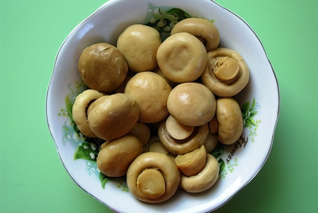 Маринованные шампиньоны