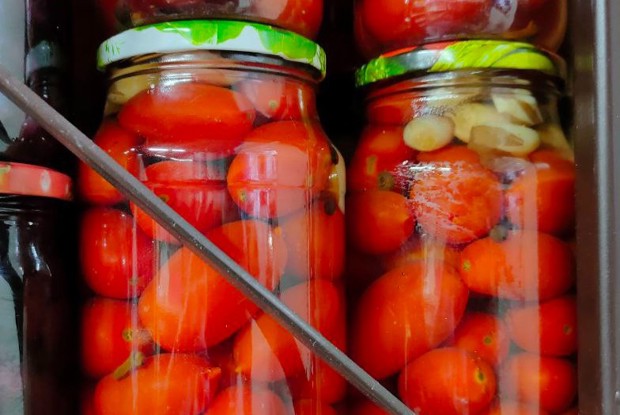 Маринованные помидоры на зиму
