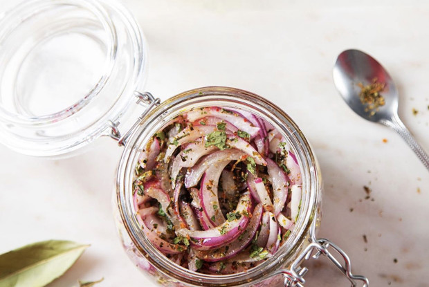 Маринованный лук