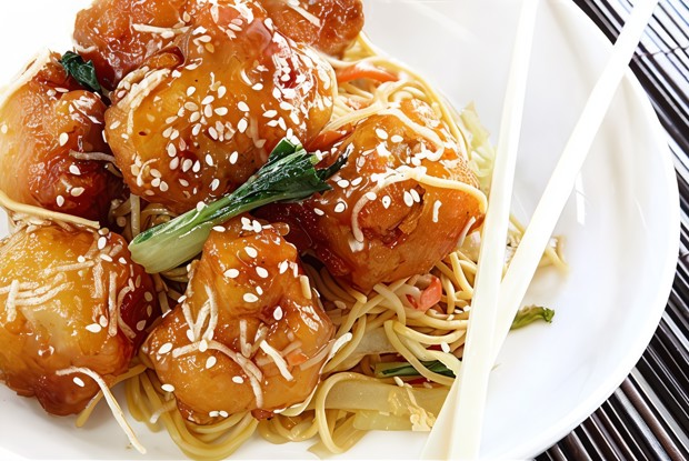 Медовая курица с овощами