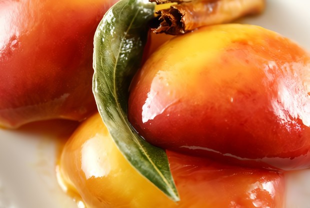 Медовые персики по-китайски