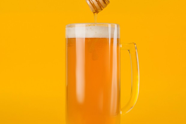Медовый коктейль на пиве