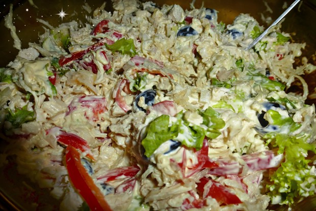 Мексиканский салат с курицей и сладким перцем