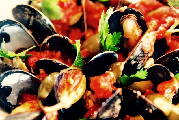 Мидии маринара с пастой лингвини