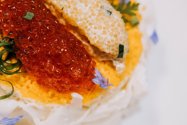 «Мимоза» с копченым лососем