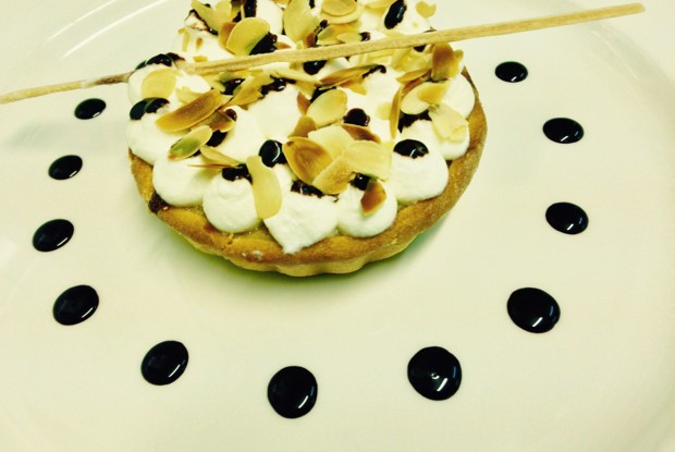 Миндально-грушевая тарталетка