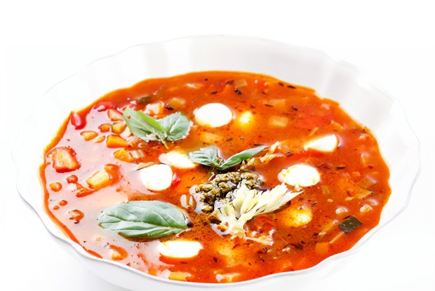 Минестроне с мини-моцареллой