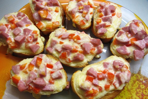 Мини пицца на чиабатте