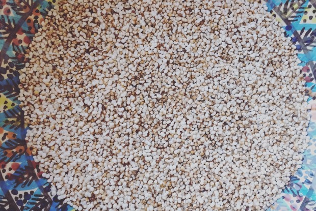 Мини-поп-корн из амаранта с медом и молоком