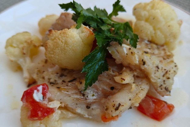 Минтай в духовке