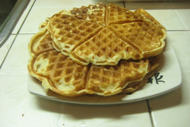 Мягкие несладкие вафли на кефире