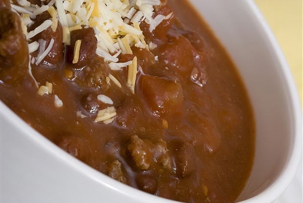 Мясной суп-пюре с яблоками и помидорами