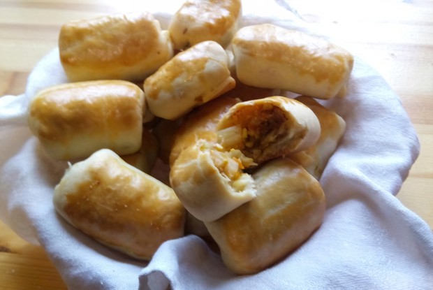 Молдавские пирожки с капустой