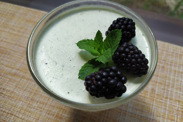 Молочное желе с мятой