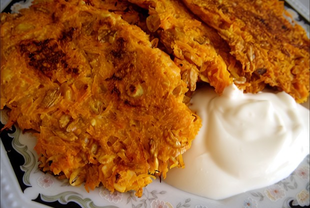 Морковные котлеты с мюсли