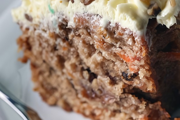 Морковный пирог с лимонной глазурью