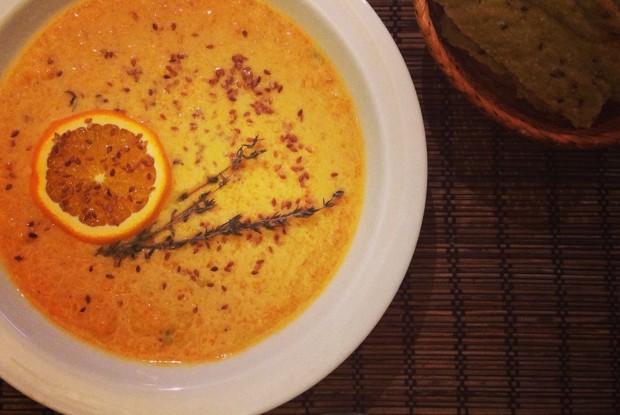 Морковно-апельсиновый крем-суп с имбирем