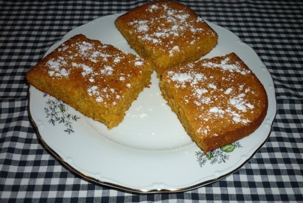 Морковный кекс с ароматом меда