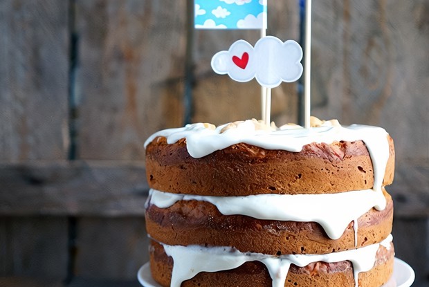 Морковный торт с орехами