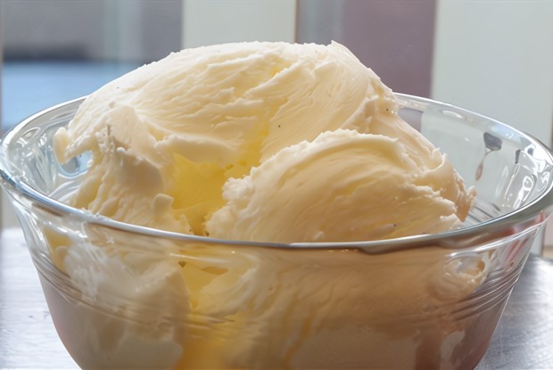 Мороженое из сыра пармезан