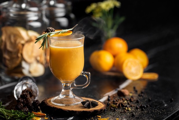 Можжевеловый пунш с мандарином