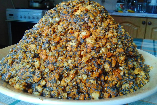 Муравейник с кисло-сладким кремом