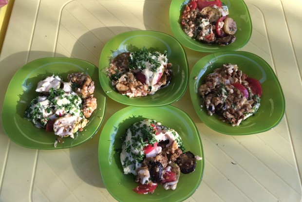 Мусака с сулугуни и помидорами