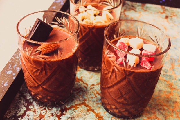 Мусс из горького шоколада