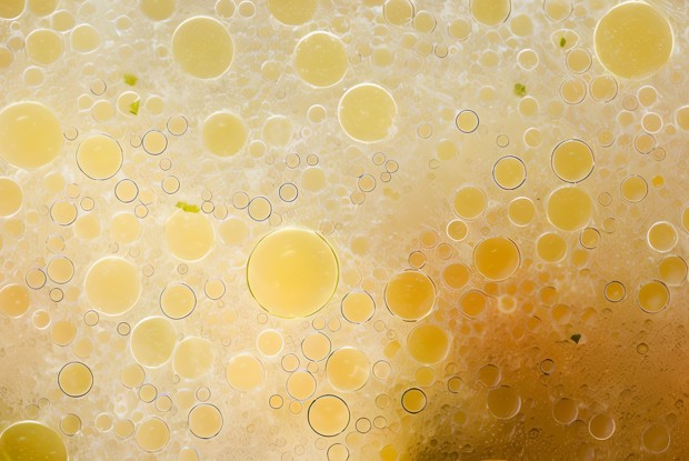 Мясной бульон с овощами