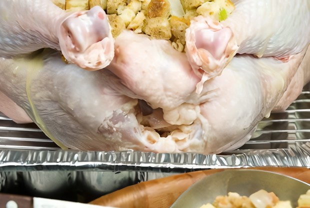 Начинка для новогодней птицы из яблок и зелени