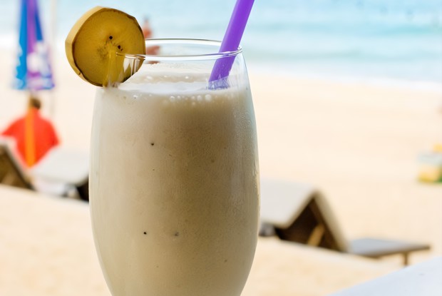 Напиток с плодами аноны