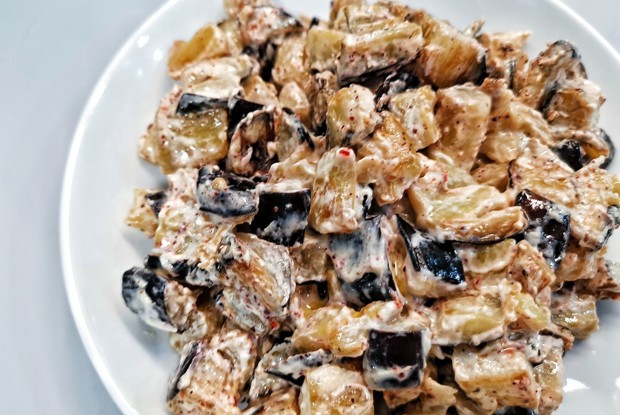 Нежное рагу из баклажана с творожным сыром