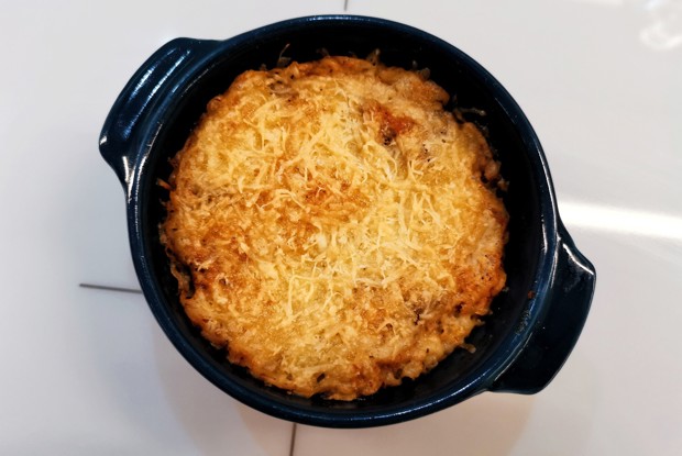 Нежный жюльен с тремя видами сыра