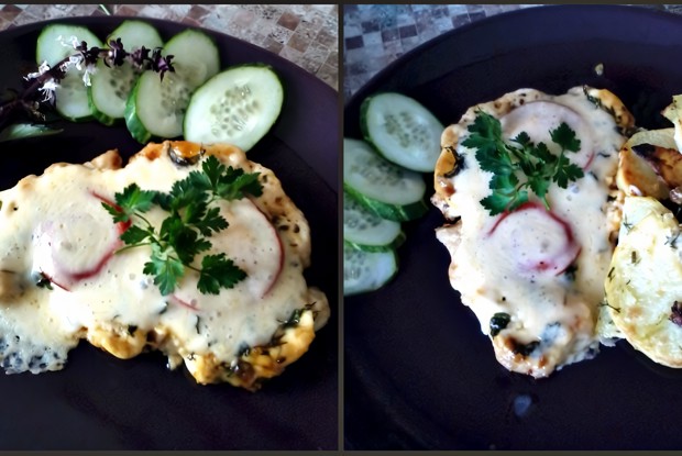 Нежная отбивная из куриной грудки под овощами с сыром и оливками