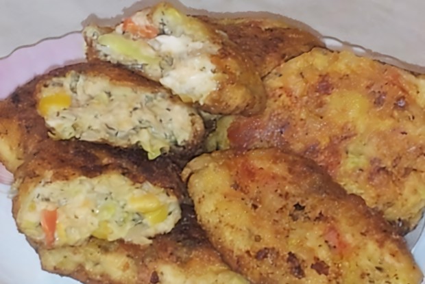 Нежнейшие котлеты по-гавайски с кукурузой