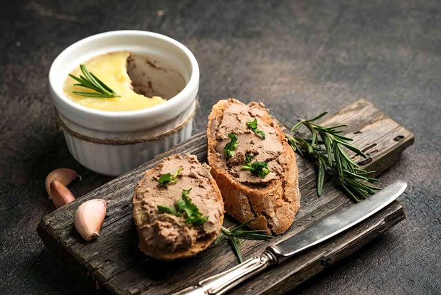 Нежный паштет из печени трески по-мурмански