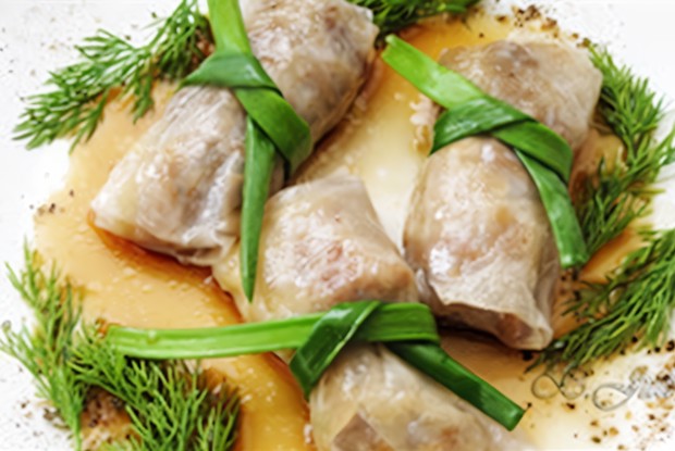 Нэм с начинкой из мяса и овощей