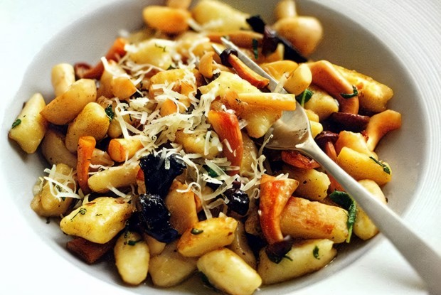 Ньокки с трюфельным маслом и шалфеем