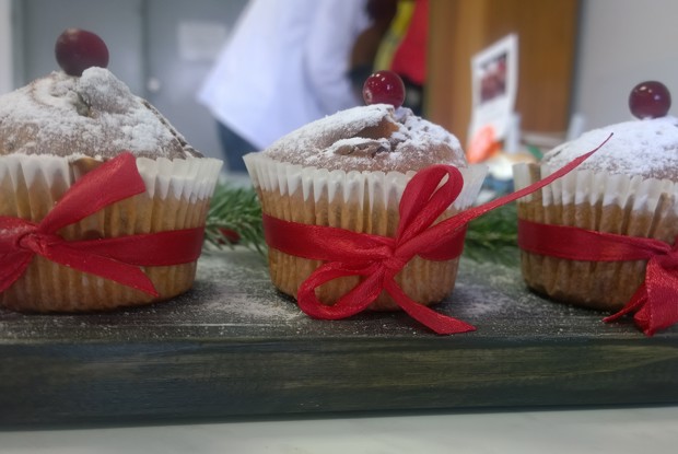 Новогодние маффины «Пряная клюква»