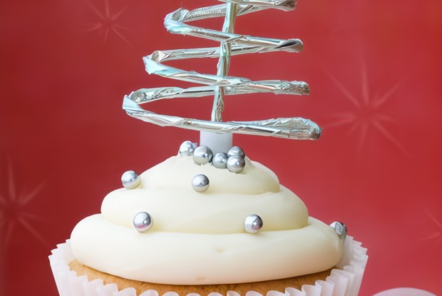 Новогодние маффины с белым и темным шоколадом