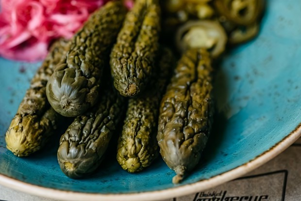 Огурцы, маринованные в бурбоне