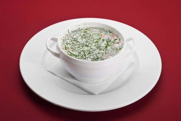 Окрошка на курином бульоне под майонезом