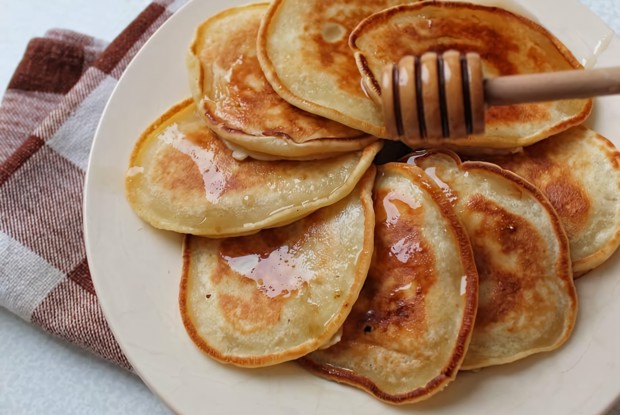 Оладьи домашние с изюмом