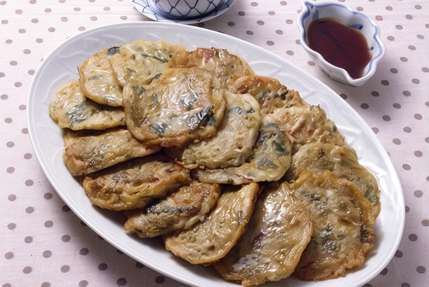 Оладьи из цукини с пармезаном и мятой