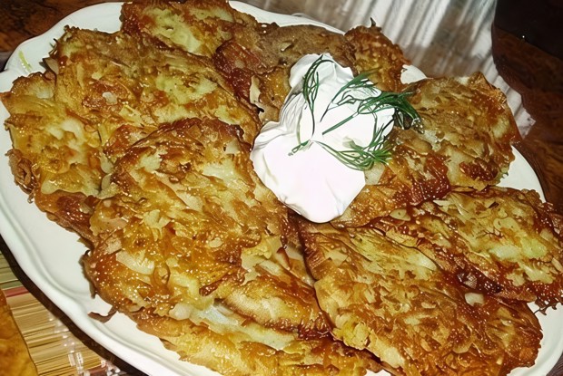 Оладьи из кабачков с зеленью