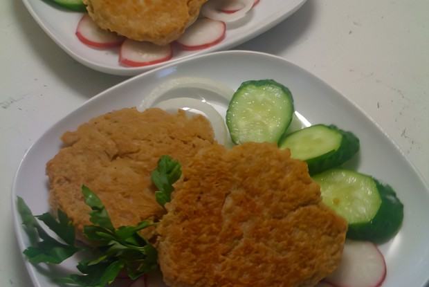 Оладьи из куриного мяса и геркулеса