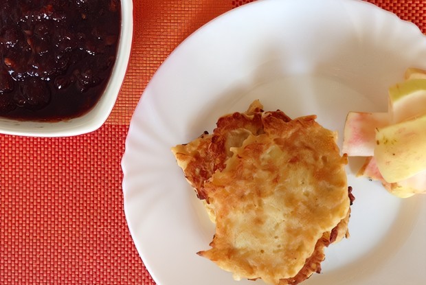 Оладьи из яблок